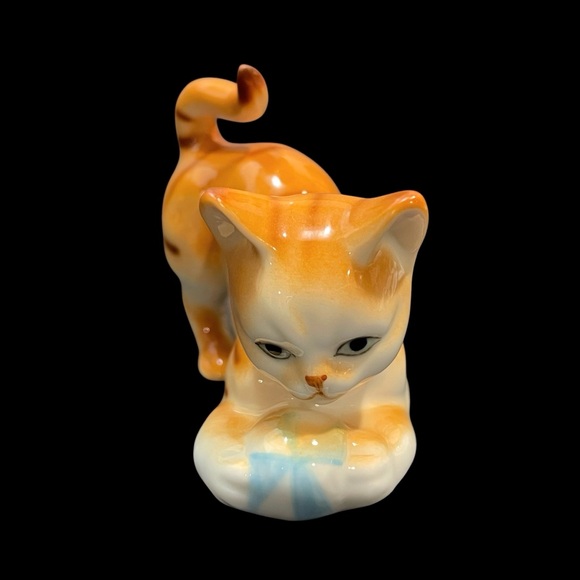 Vintage 1970s Bone China Orange Kitty by Giftcraft Made in Taiwan Porcelain Cat - Picture 7 of 11